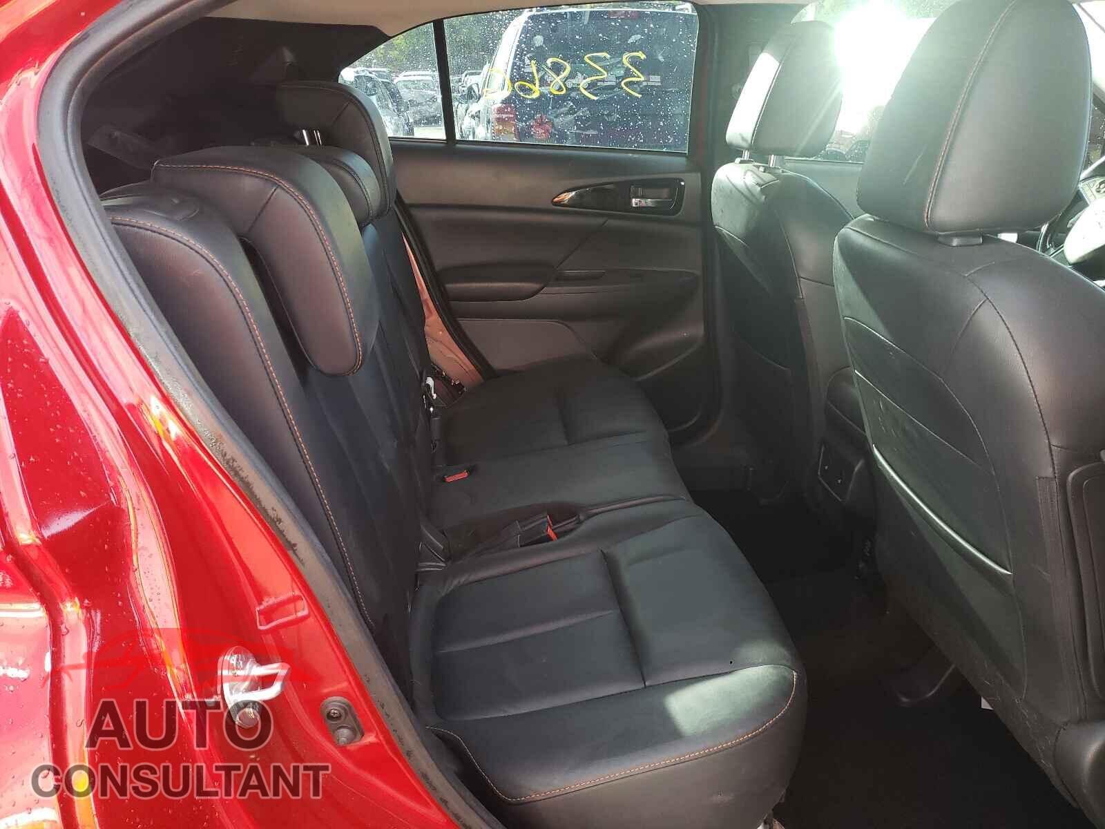 MITSUBISHI ECLIPSE 2019 - JA4AT5AA8KZ004242