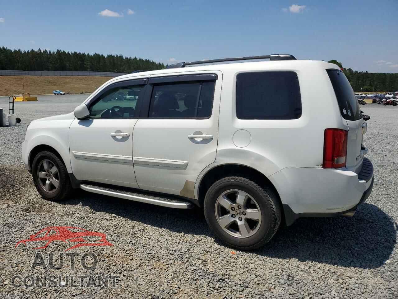 HONDA PILOT 2011 - 5FNYF3H74BB045029