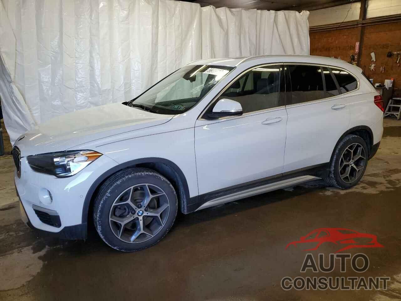 BMW X1 2018 - WBXHT3C37J5L30484