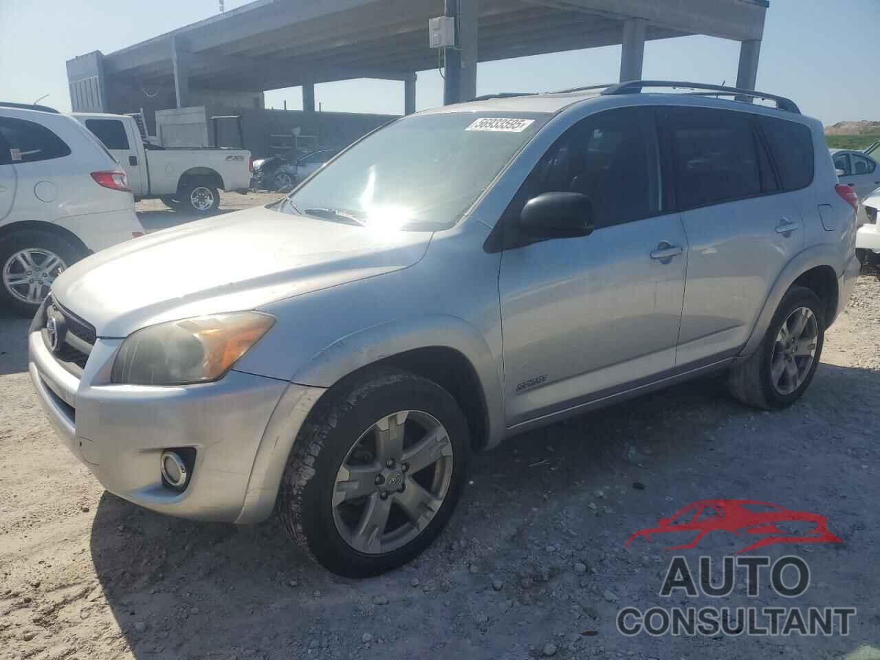 TOYOTA RAV4 2009 - JTMBF32V89D001145