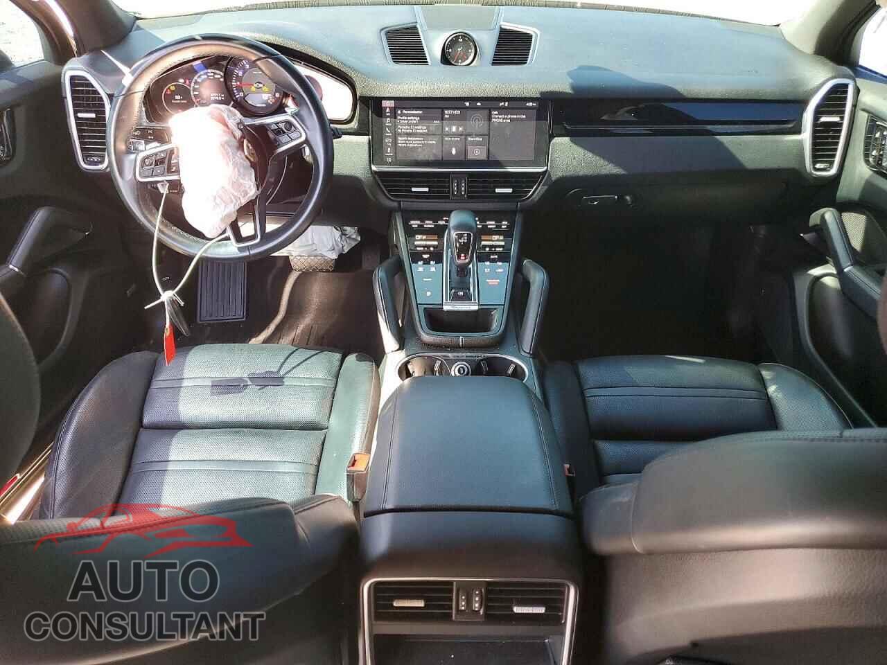 PORSCHE CAYENNE 2020 - WP1AA2AY5LDA01433