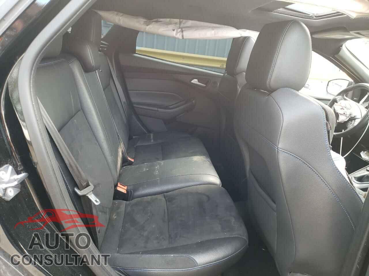 FORD FOCUS 2017 - WF0DP3TH5H4119082