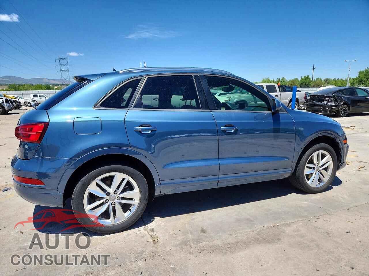 AUDI Q3 2017 - WA1BCCFS7HR004364
