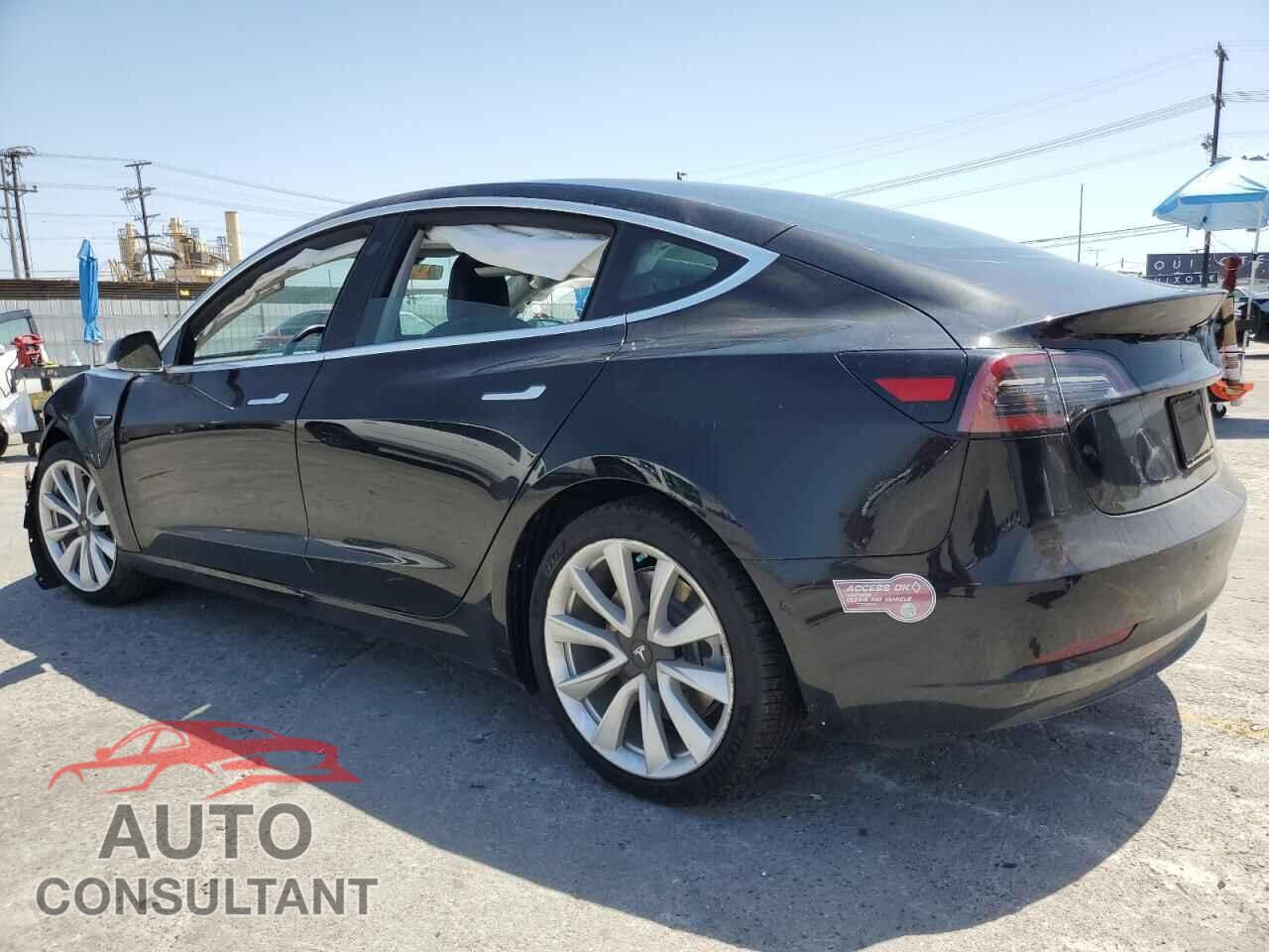 TESLA MODEL 3 2019 - 5YJ3E1EA8KF300377