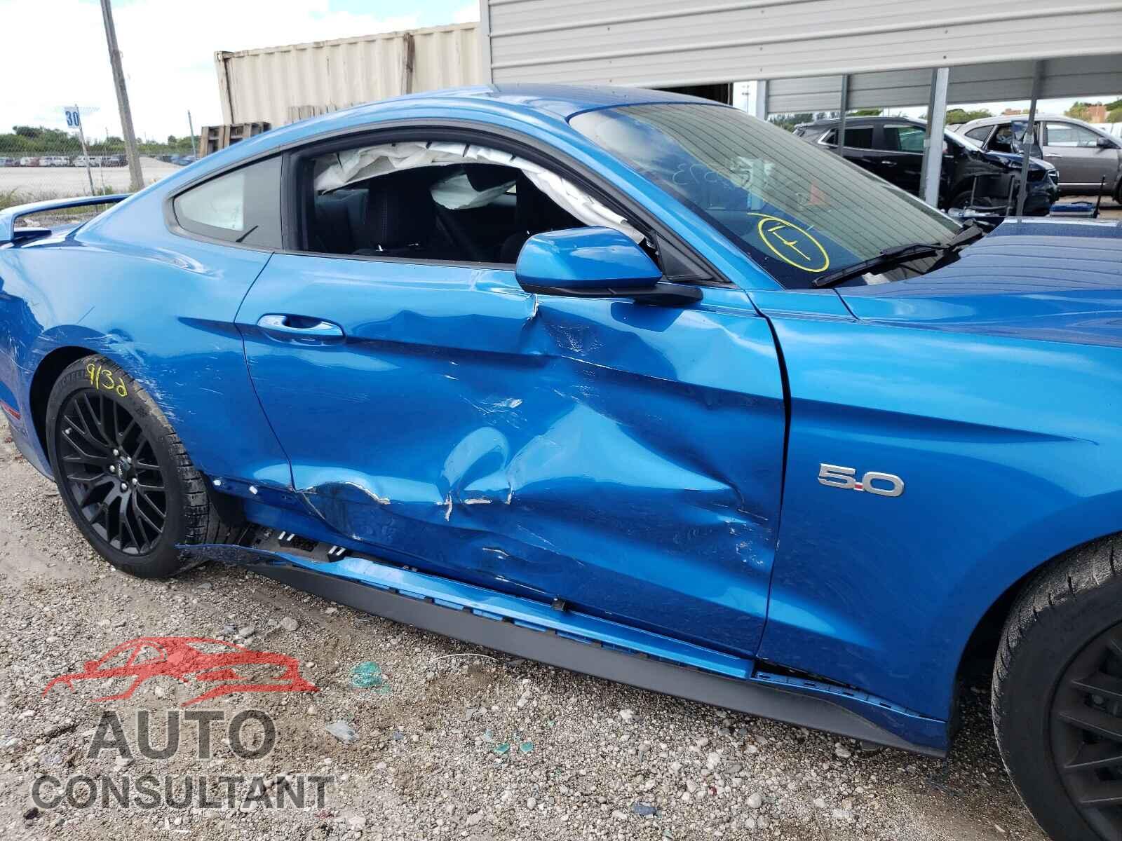 FORD MUSTANG 2020 - 1FA6P8CF2L5100358