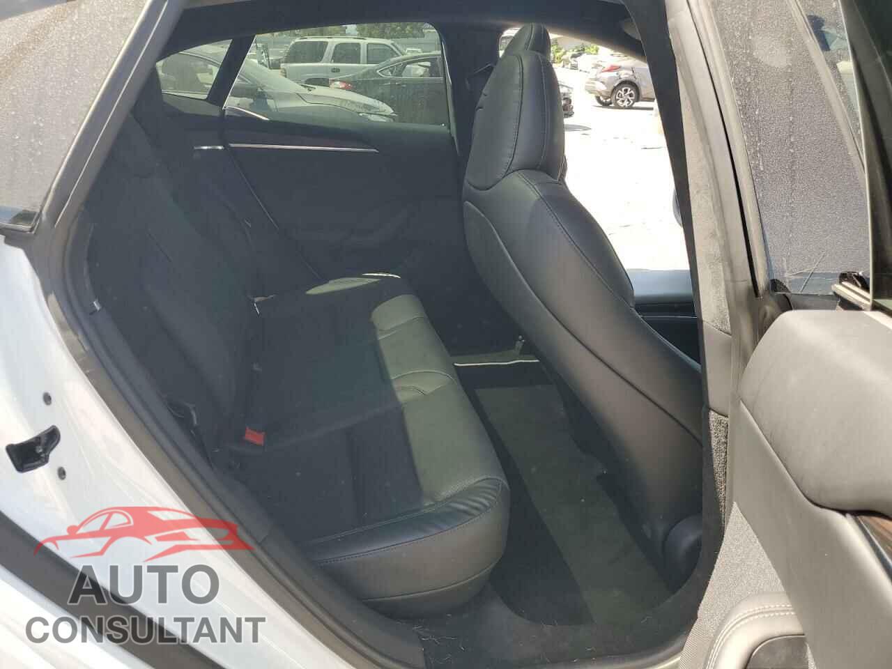 TESLA MODEL S 2023 - 5YJSA1E54PF505437
