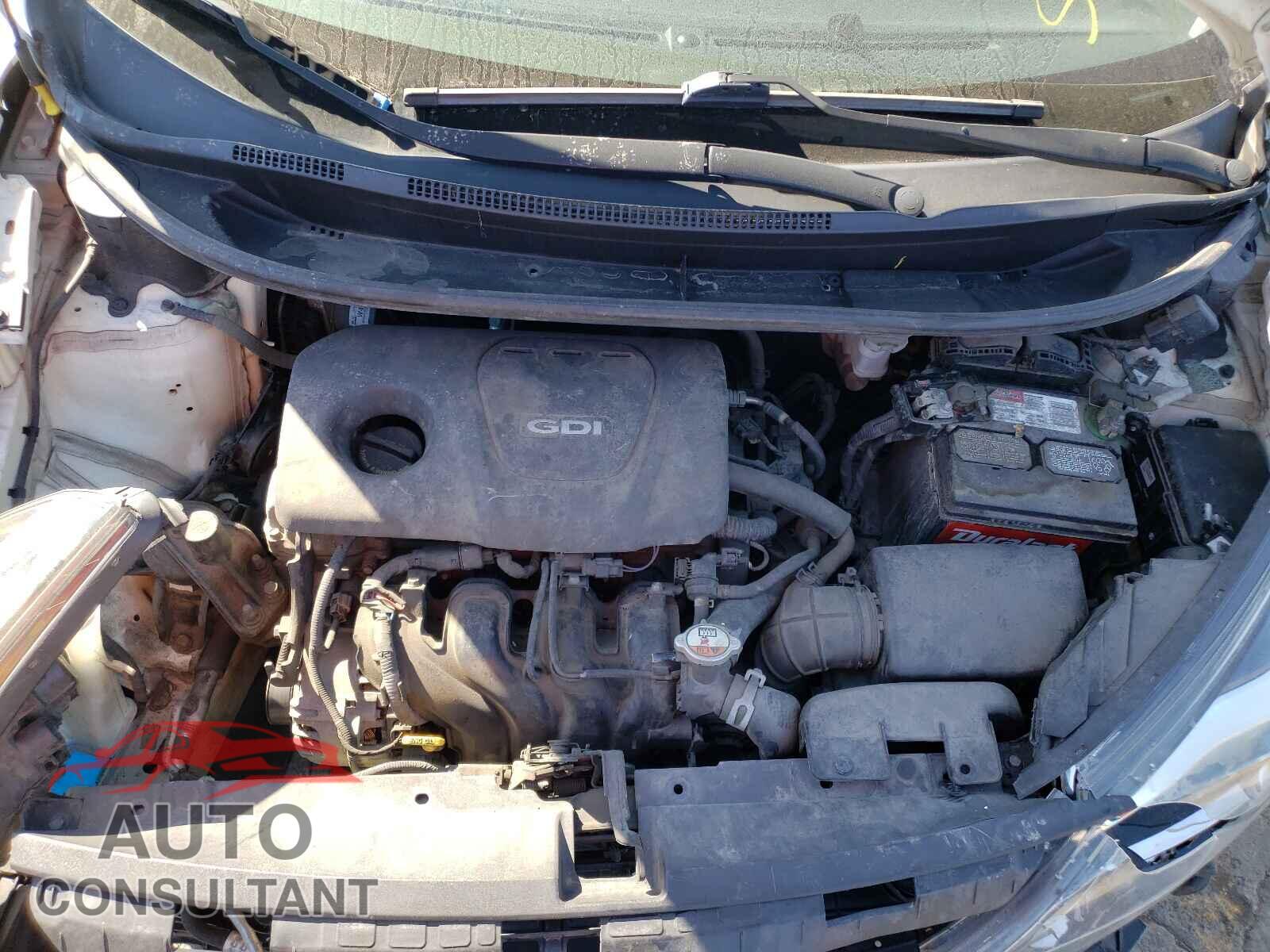KIA RIO 2016 - KNADM4A31G6558580