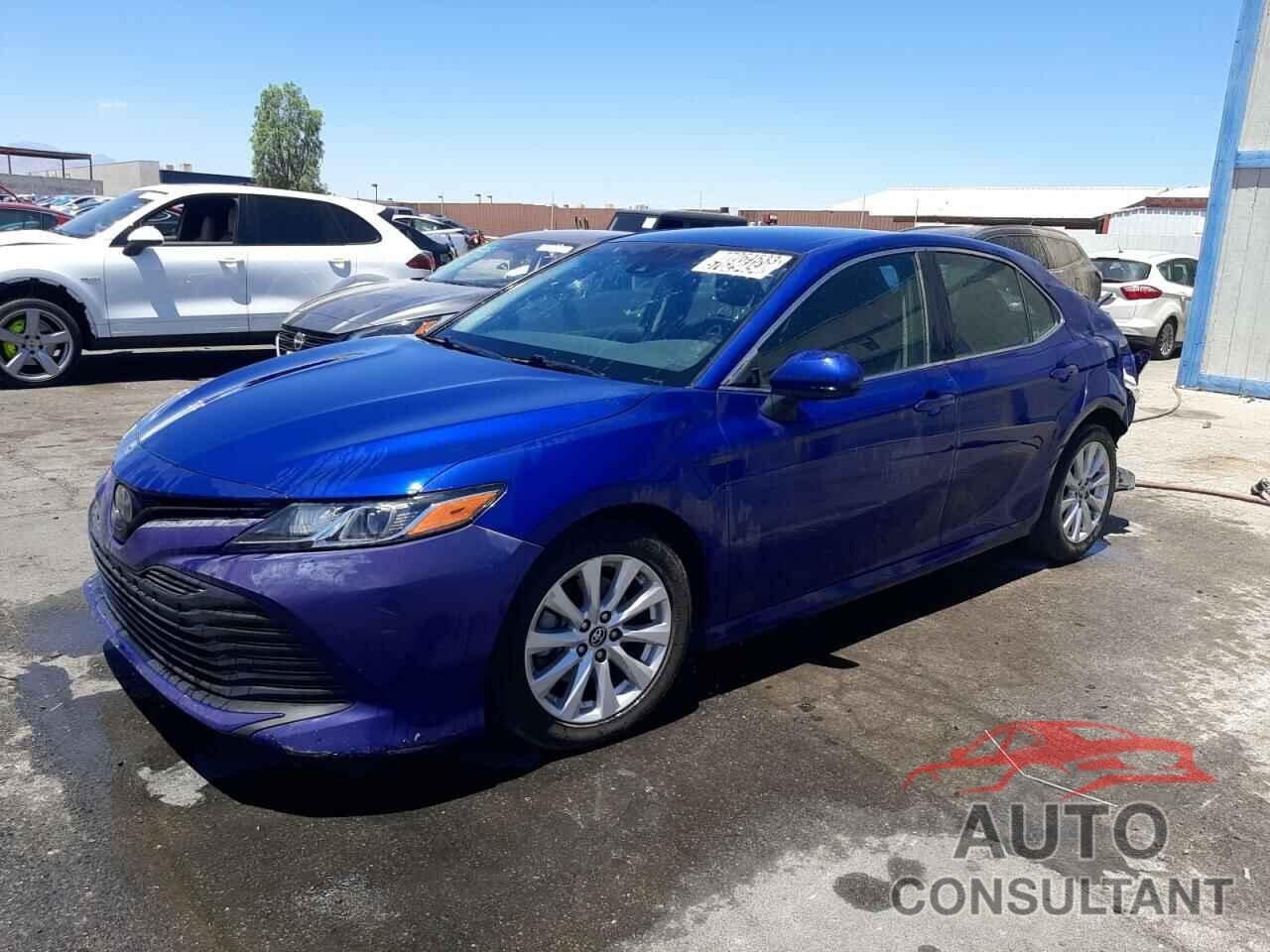 TOYOTA CAMRY 2018 - 4T1B11HKXJU558994