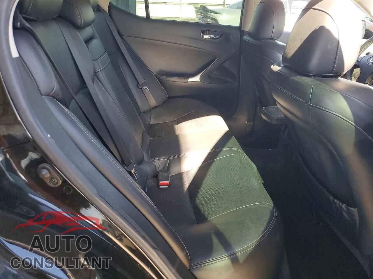 LEXUS IS 2010 - JTHBF5C22A5113663
