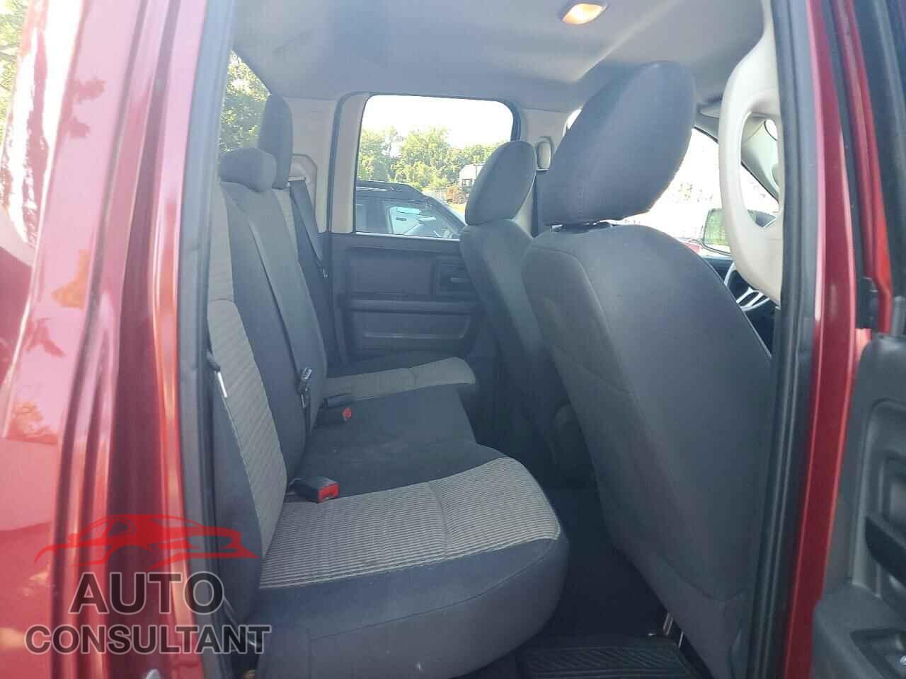 DODGE RAM 1500 2012 - 1C6RD7FTXCS165138