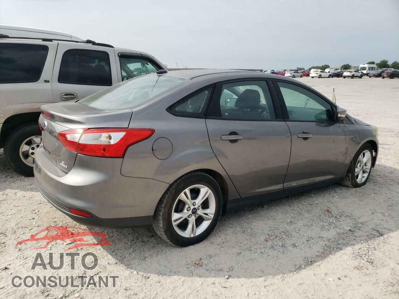 FORD FOCUS 2014 - 1FADP3F27EL190818