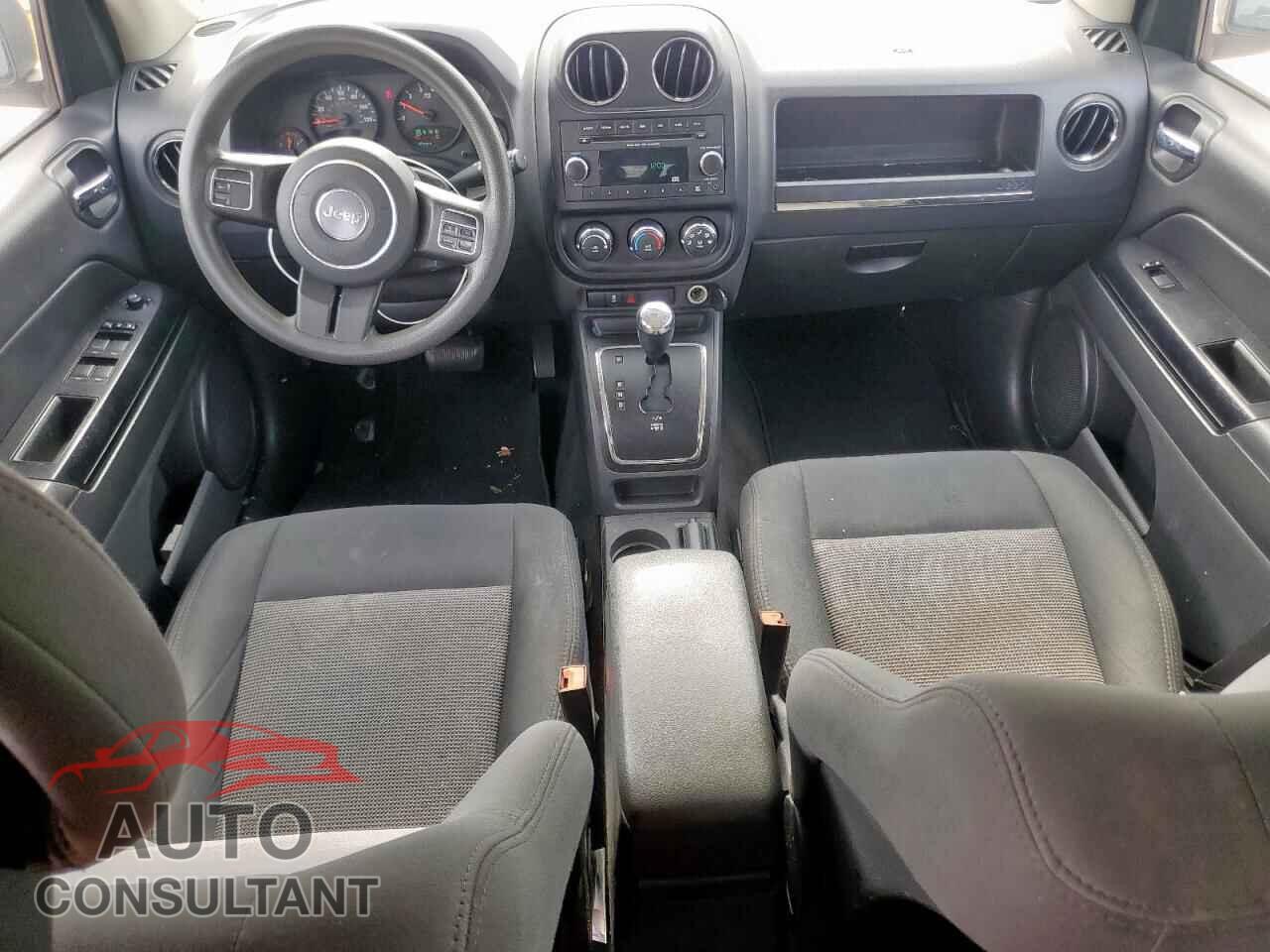 JEEP COMPASS 2012 - 1C4NJCBA9CD652140