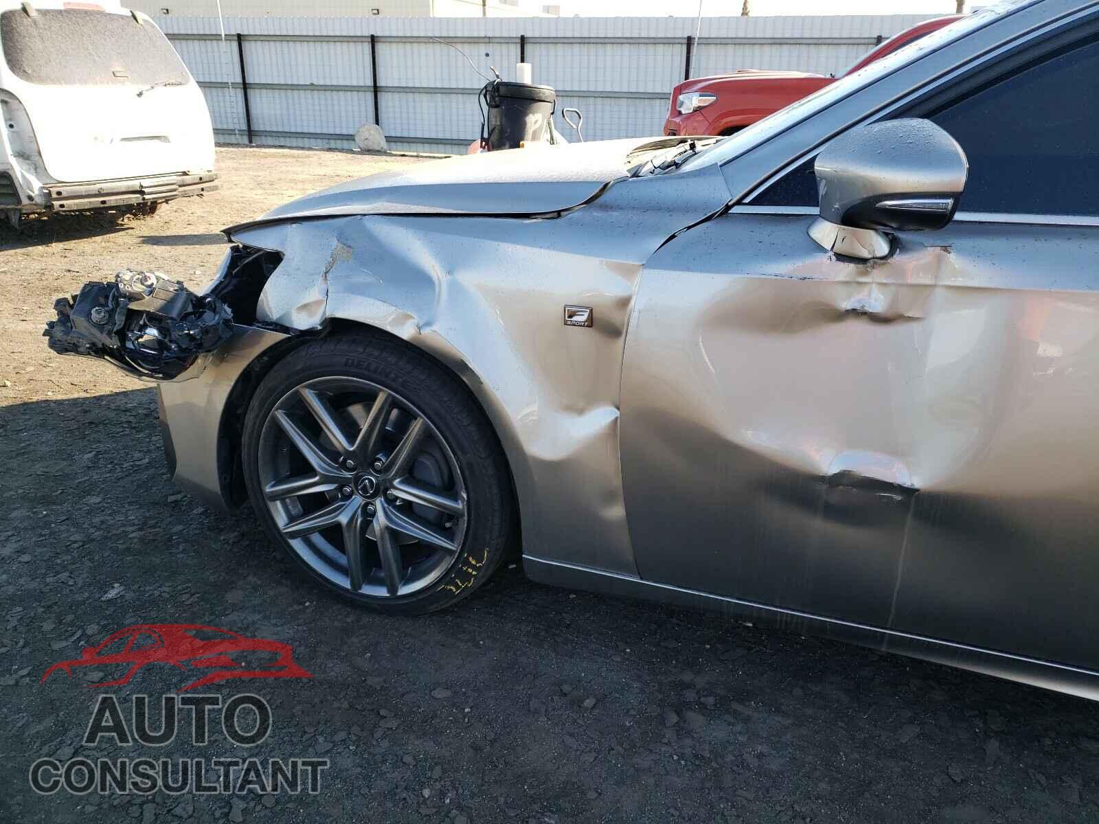 LEXUS IS 2017 - JTHBA1D21H5049132