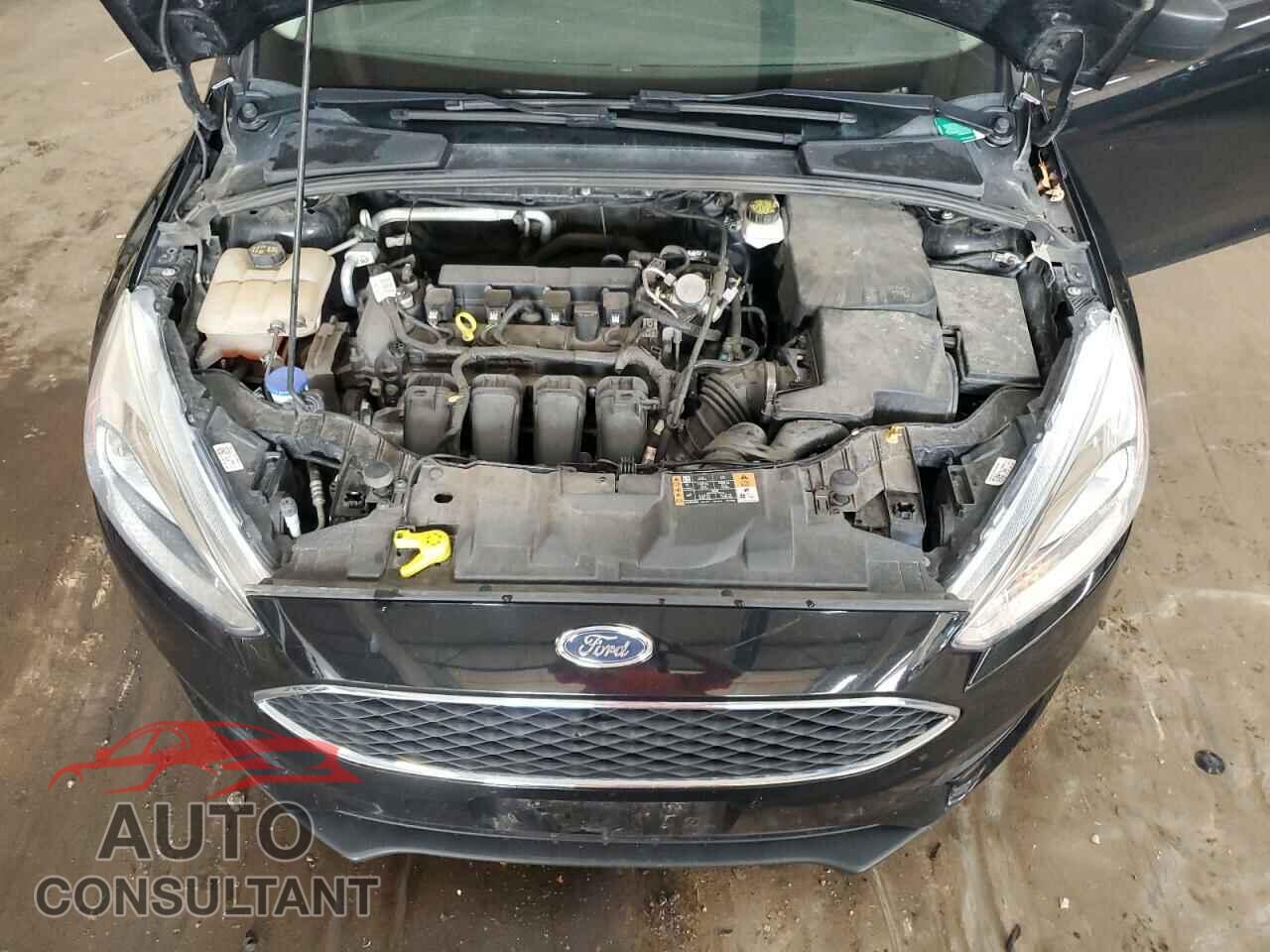 FORD FOCUS 2017 - 1FADP3E29HL348520