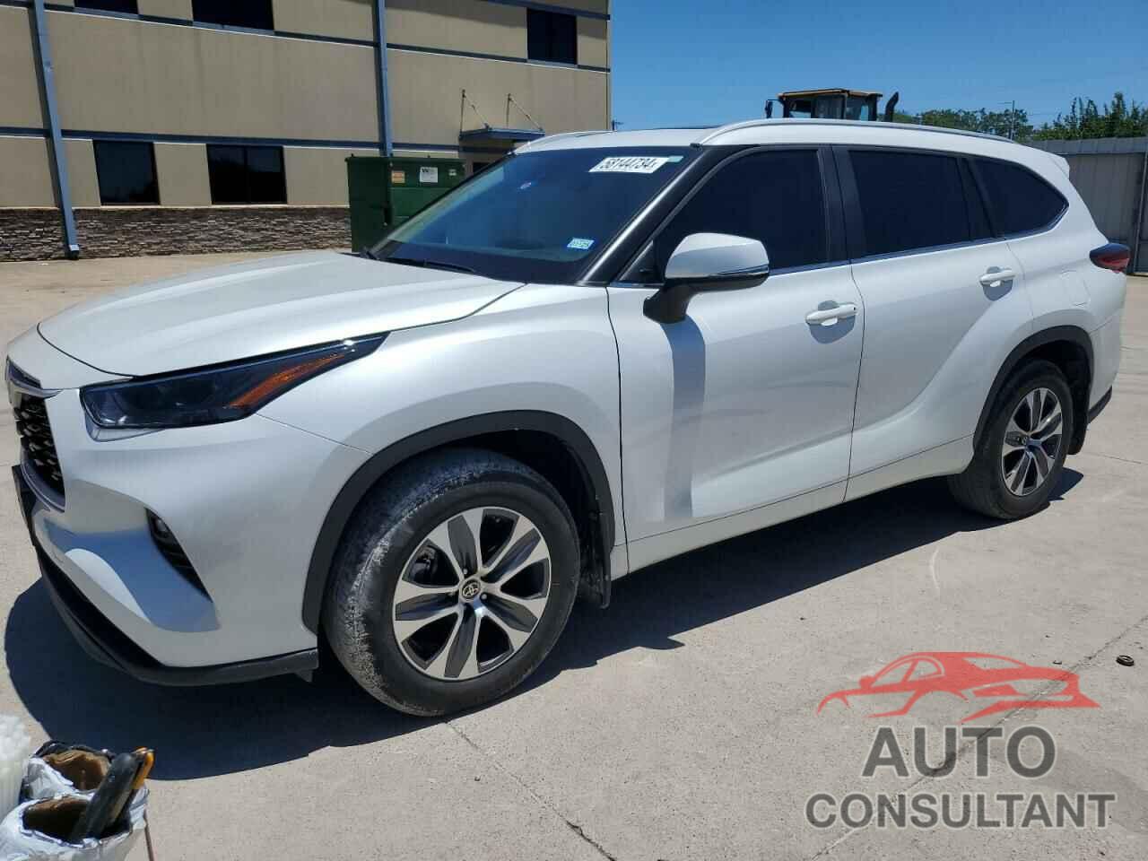 TOYOTA HIGHLANDER 2023 - 5TDKDRAH5PS011444