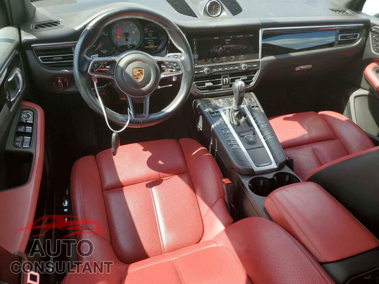 PORSCHE MACAN 2021 - WP1AB2A53MLB34024