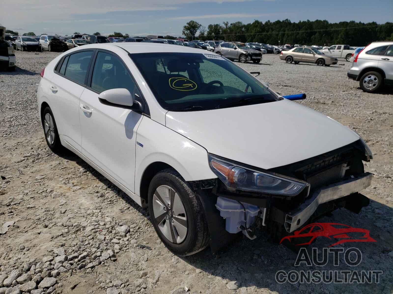 HYUNDAI IONIQ 2017 - KMHC65LC3HU030639