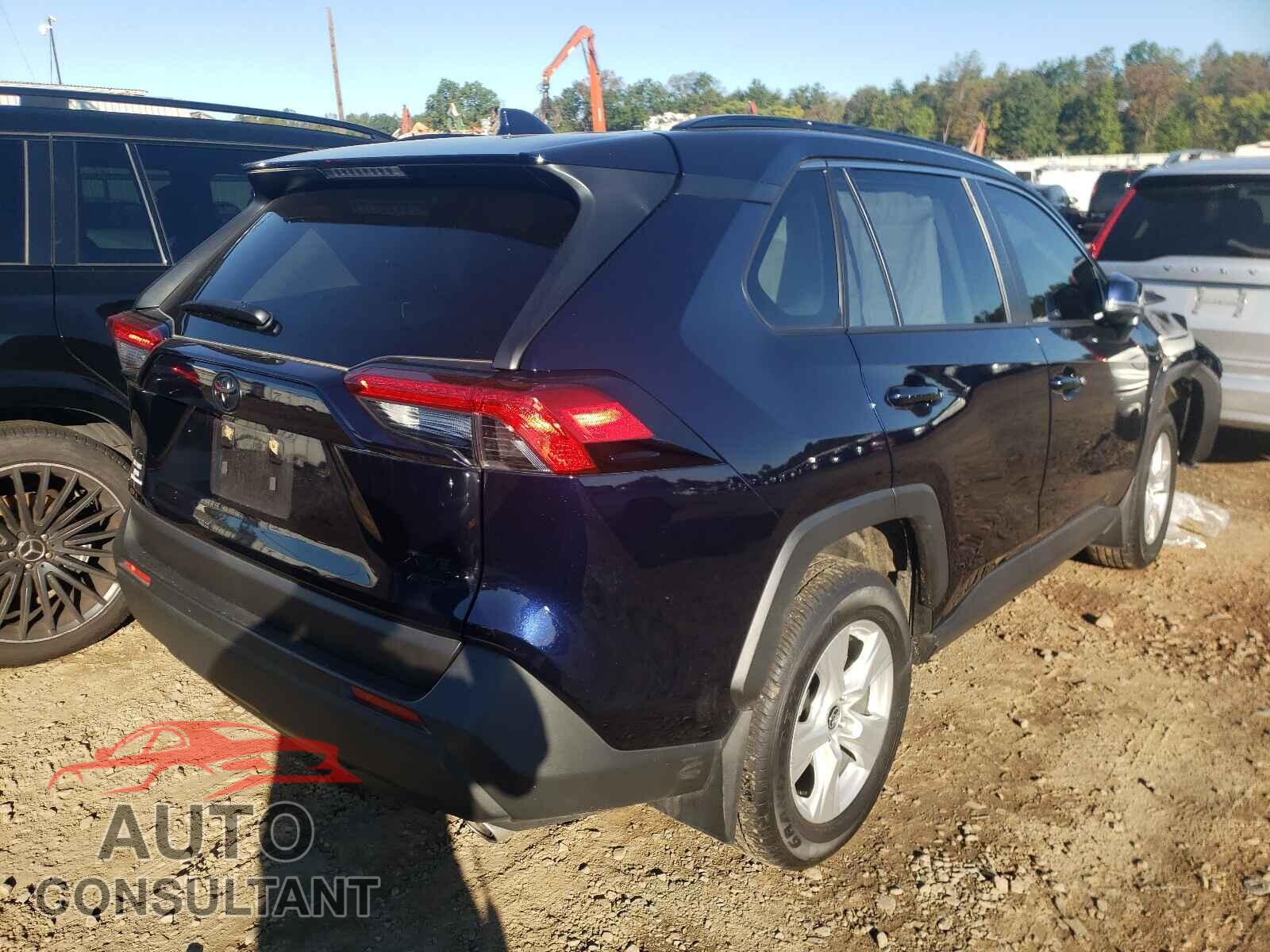 TOYOTA RAV4 2021 - JTMP1RFVXMD073099