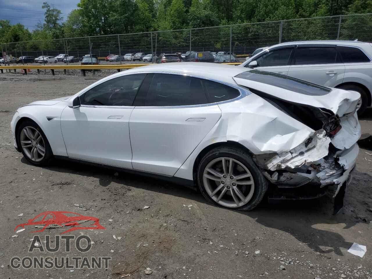 TESLA MODEL S 2014 - 5YJSA1H16EFP44977