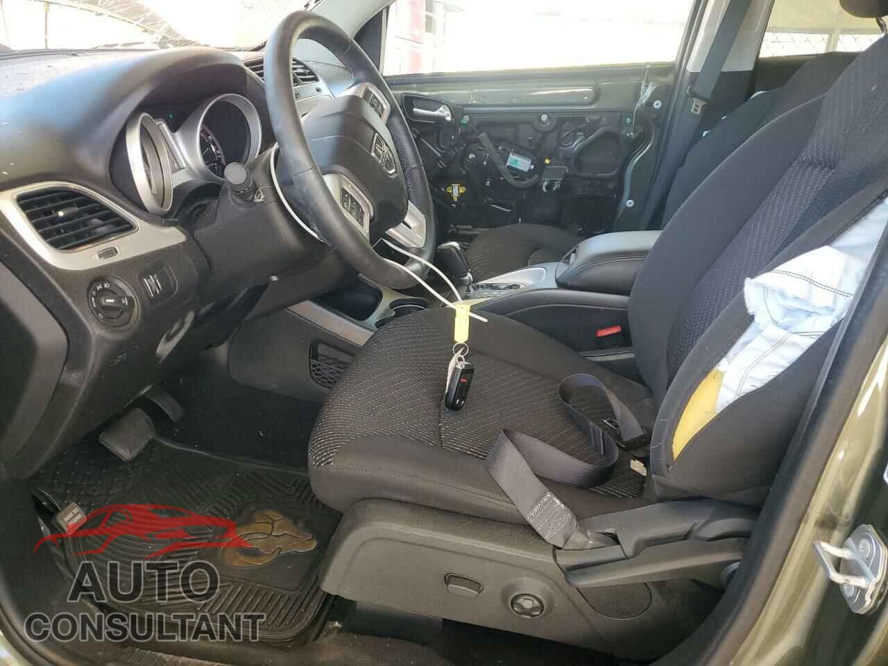 DODGE JOURNEY 2017 - 3C4PDCBB9HT527231