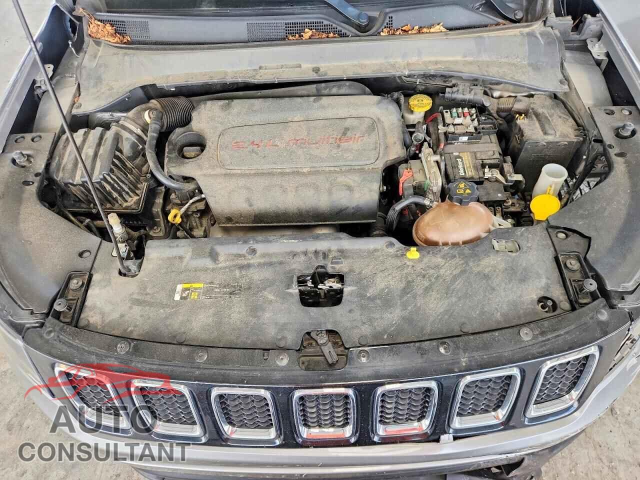 JEEP COMPASS 2020 - 3C4NJCCB8LT194012