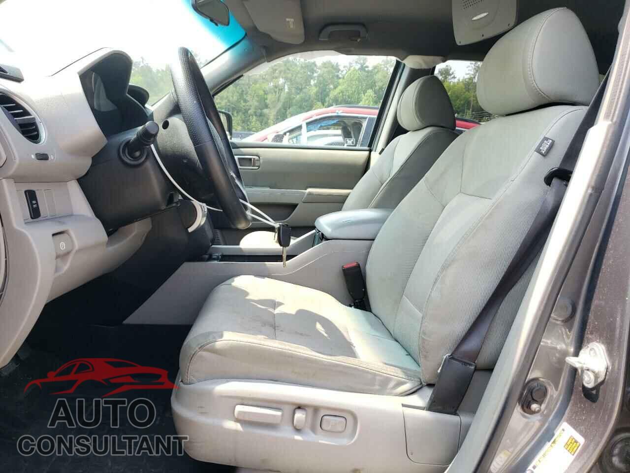 HONDA PILOT 2011 - 5FNYF3H41BB053899