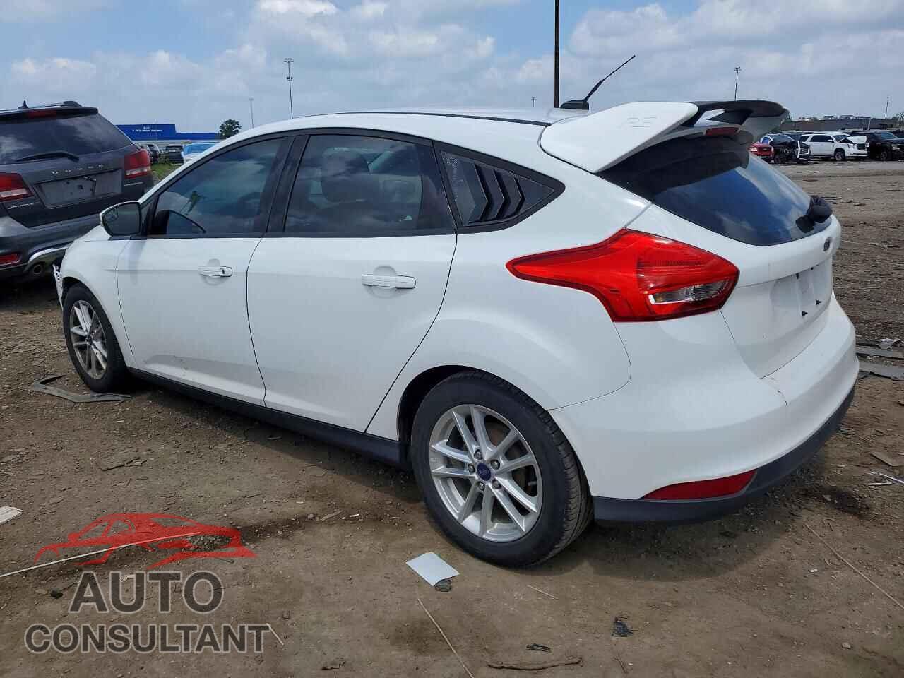 FORD FOCUS 2016 - 1FADP3K27GL319617