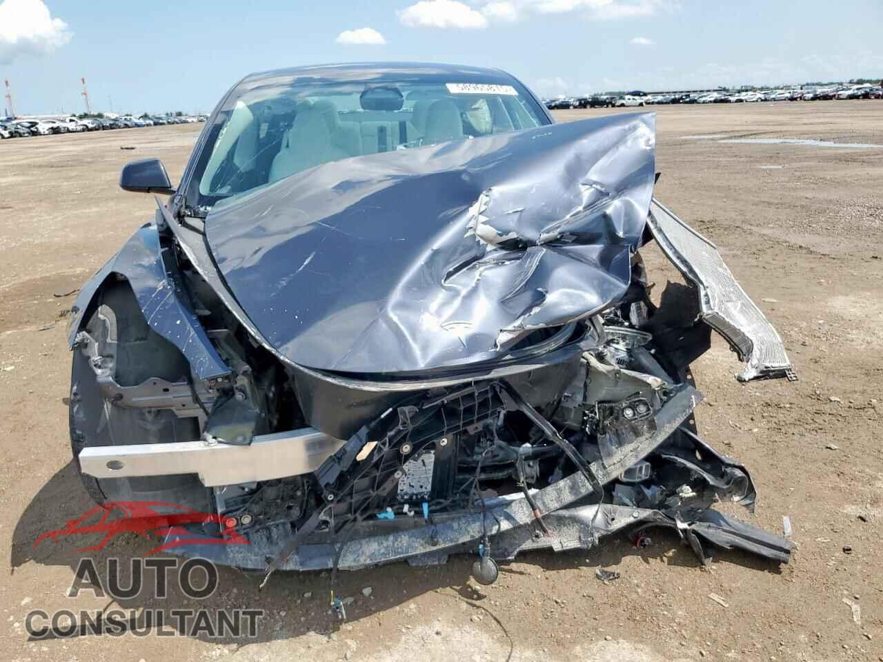 TESLA MODEL 3 2023 - 5YJ3E1EA8PF696172