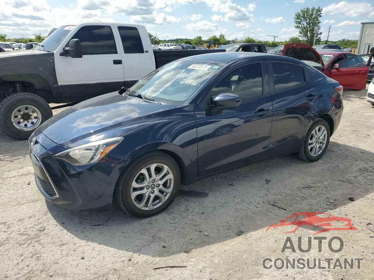 TOYOTA YARIS 2017 - 3MYDLBYV5HY191891