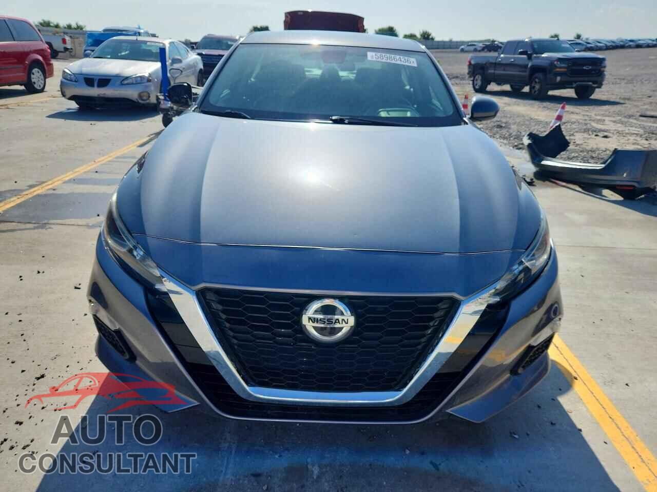 NISSAN ALTIMA 2020 - 1N4BL4BV2LC247027