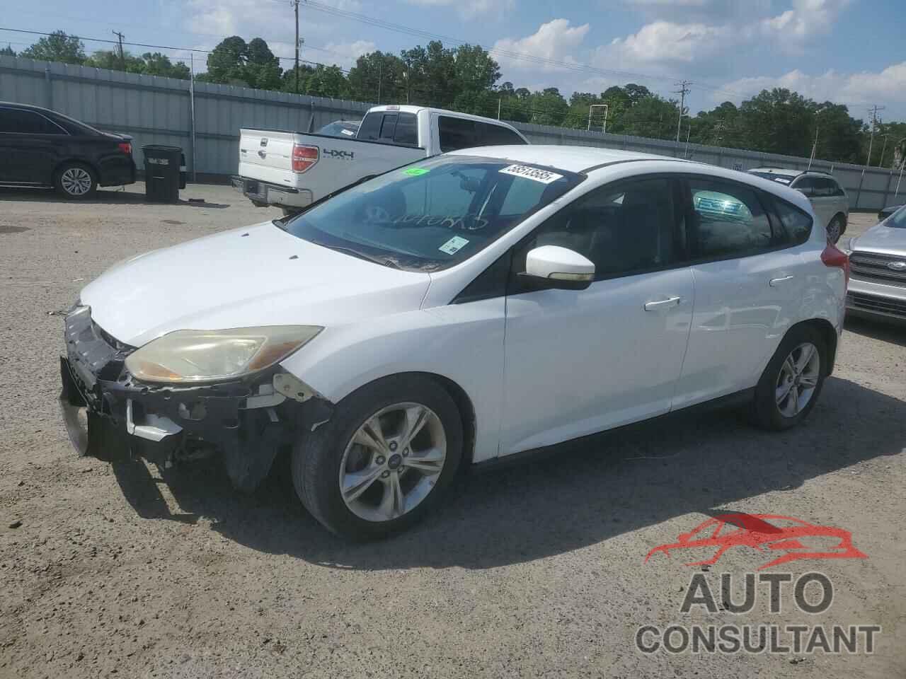 FORD FOCUS 2014 - 1FADP3K24EL392716