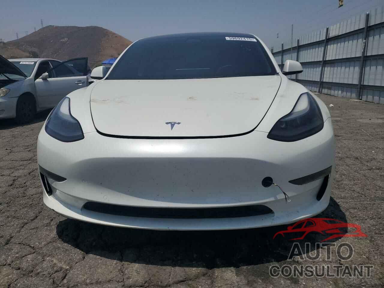 TESLA MODEL 3 2022 - 5YJ3E1EA8NF203832
