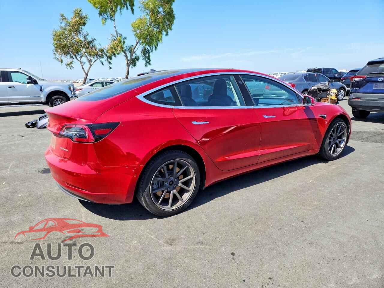 TESLA MODEL 3 2018 - 5YJ3E1EB6JF104770