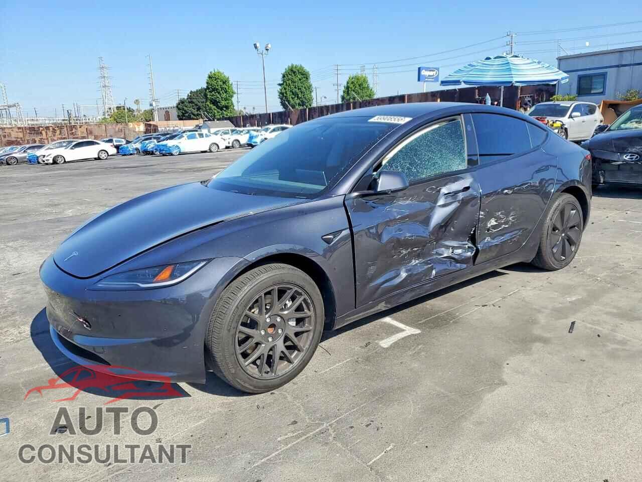 TESLA MODEL 3 2024 - 5YJ3E1EA9RF743096