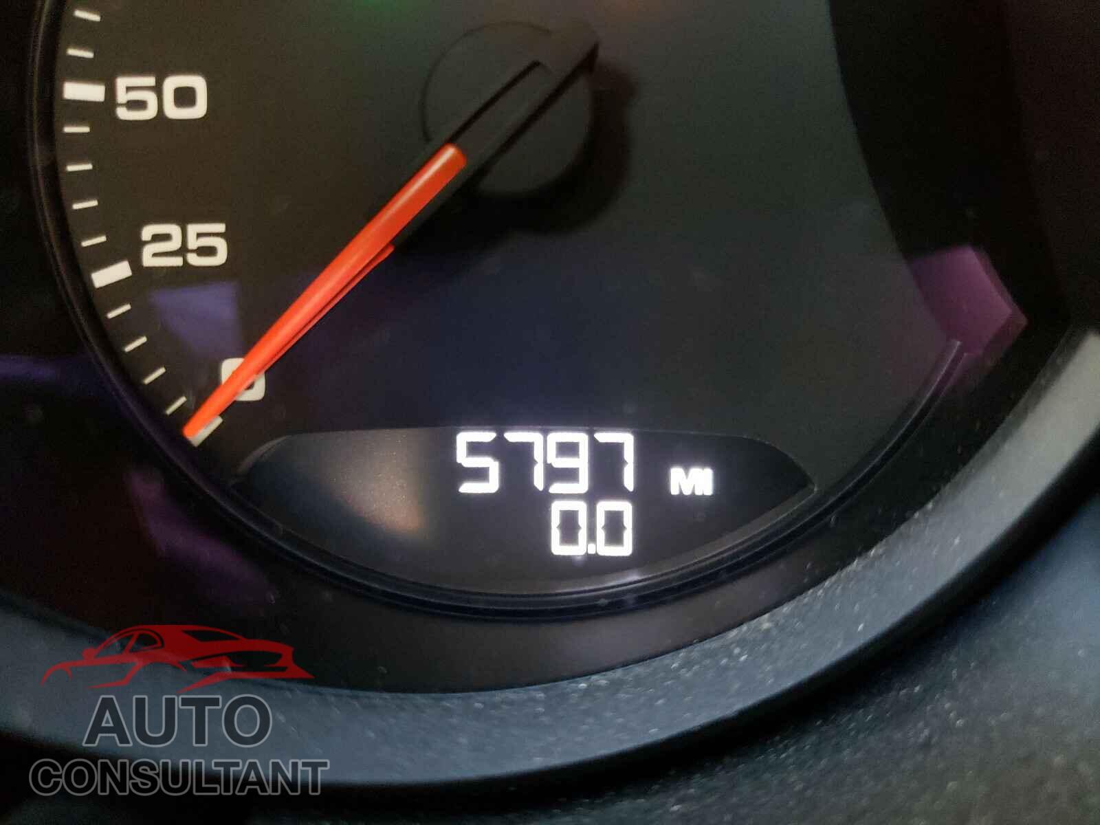 PORSCHE MACAN 2019 - WP1AA2A57KLB03696
