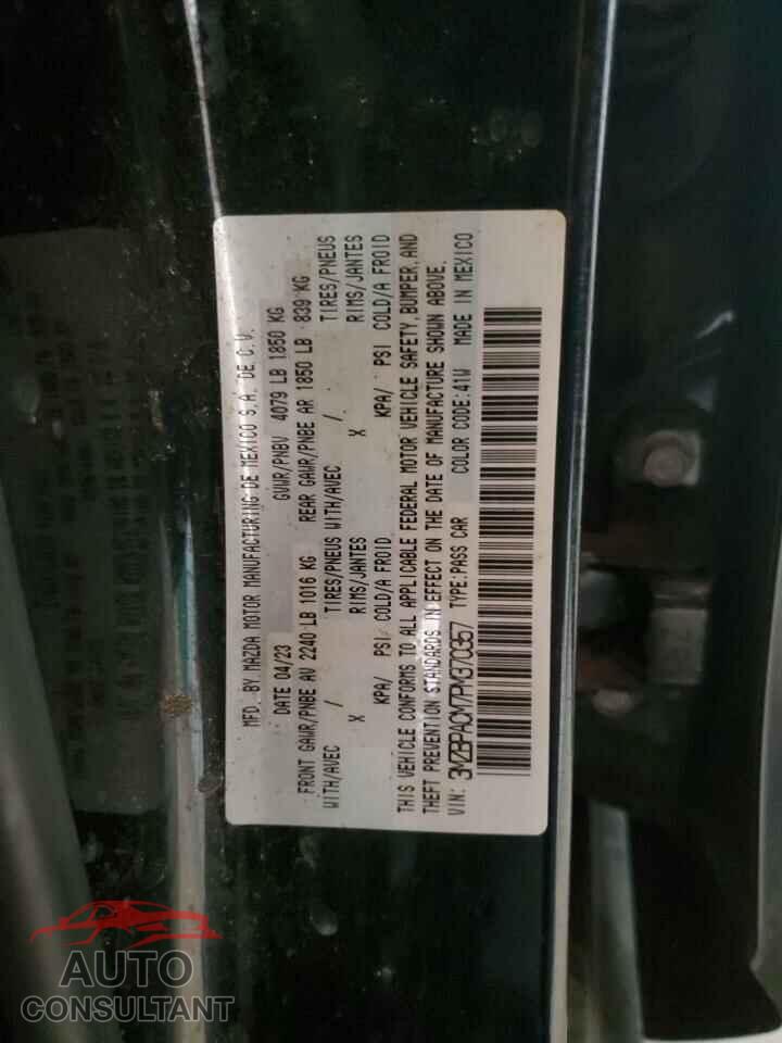 MAZDA 3 2023 - 3MZBPACM7PM370357