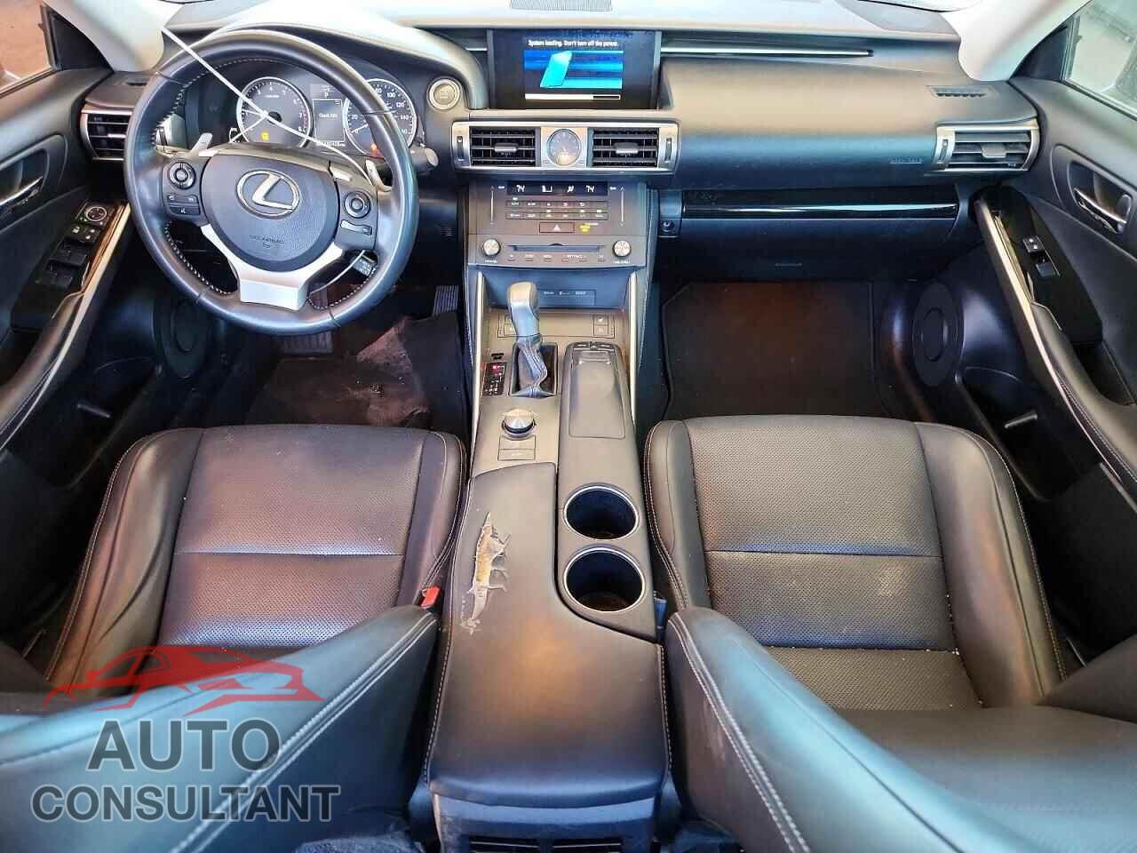 LEXUS IS 2015 - JTHBF1D27F5056424