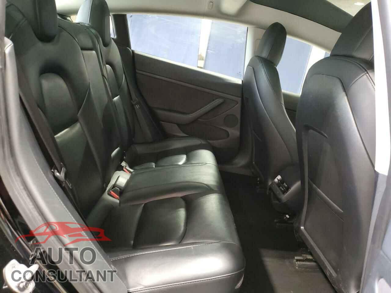 TESLA MODEL 3 2023 - 5YJ3E1EA9PF449775
