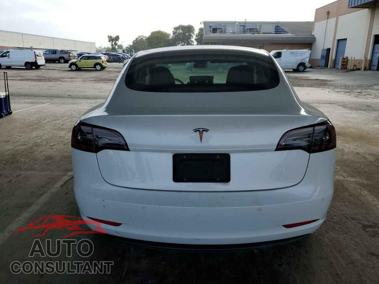 TESLA MODEL 3 2022 - 5YJ3E1EA7NF145504