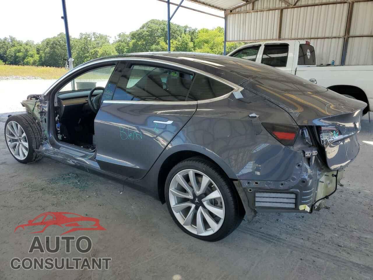 TESLA MODEL 3 2018 - 5YJ3E1EAXJF163005