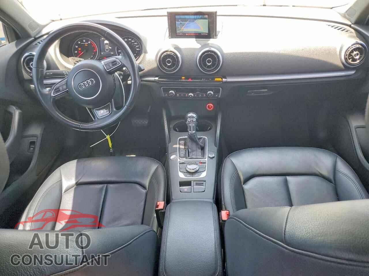 AUDI A3 2016 - WAUA7GFF2G1031224