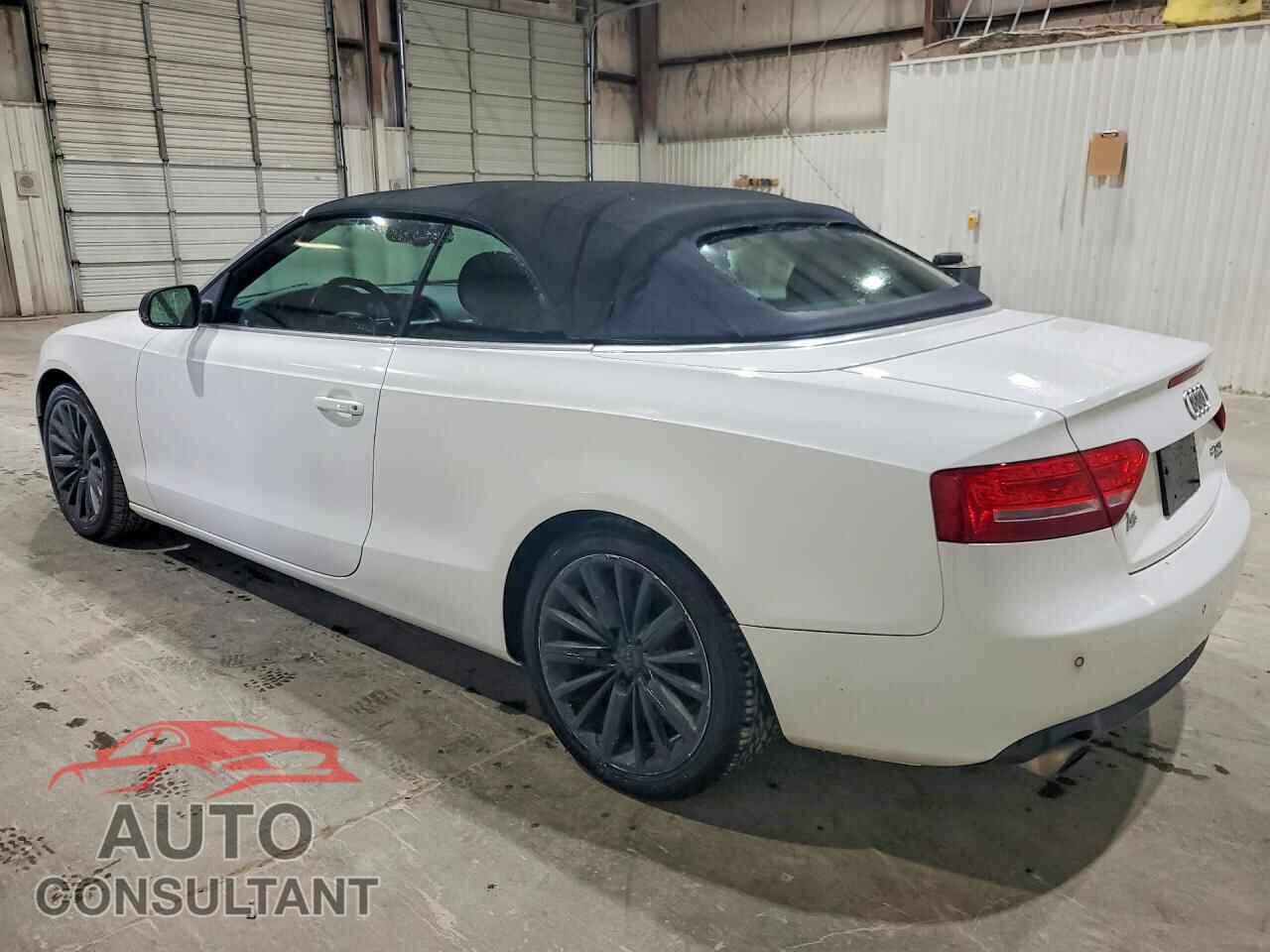 AUDI A5 2012 - WAULFAFH7CN001228