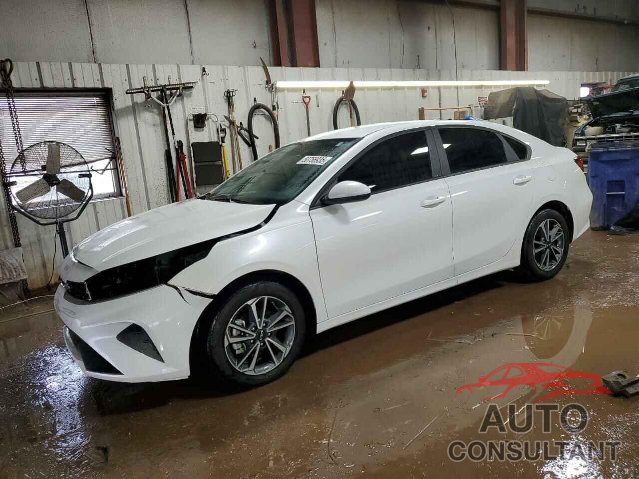KIA FORTE 2023 - 3KPF24AD4PE549117