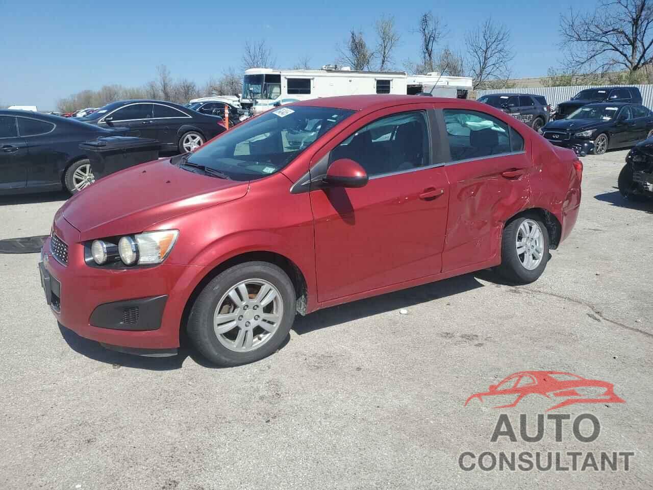 CHEVROLET SONIC 2015 - 1G1JC5SH6F4148613