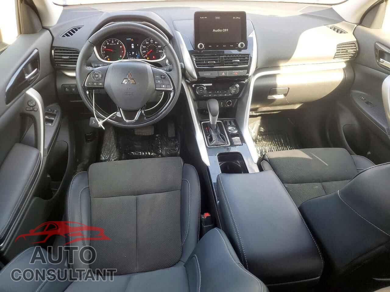 MITSUBISHI ECLIPSE 2024 - JA4ATWAA7RZ014700