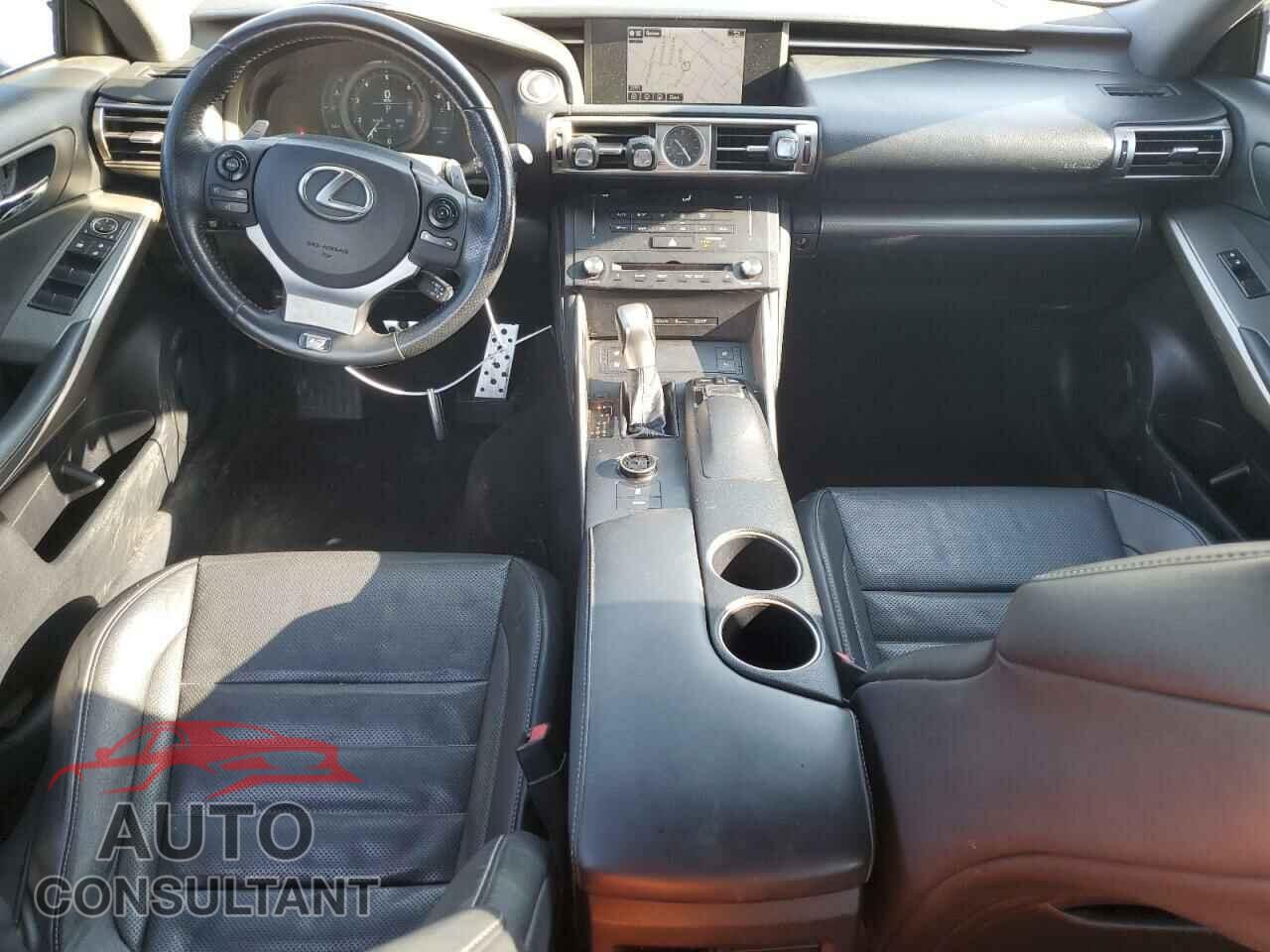 LEXUS IS 2015 - JTHCF1D26F5016548