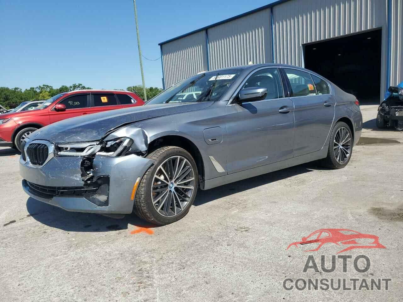 BMW 5 SERIES 2022 - WBA13AG09NCH72025