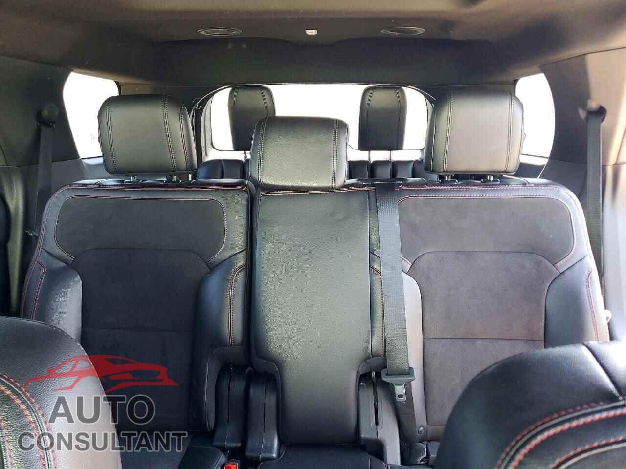 FORD EXPLORER 2018 - 1FM5K8D87JGB77051