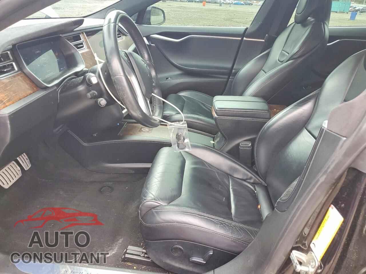 TESLA MODEL S 2017 - 5YJSA1E48HF200449