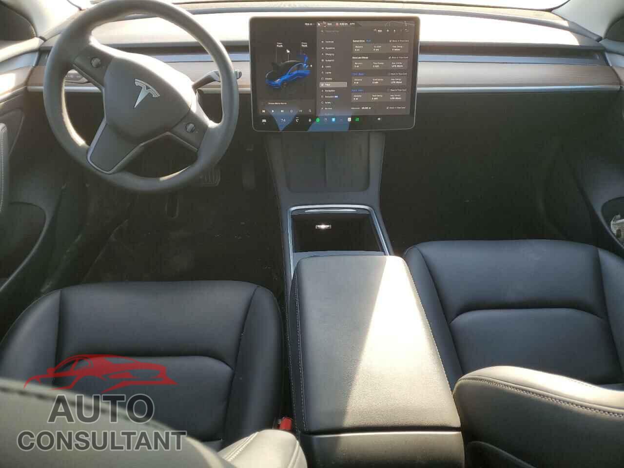 TESLA MODEL 3 2023 - 5YJ3E1EA8PF681011